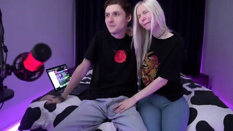 Kissing HD Mature Women And Hardcore...