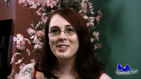 Horny Amateur Web Cam Teen Girl Takes A...