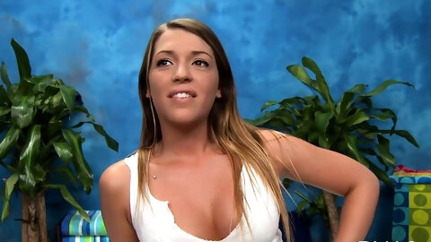 Luxurious Babe Jenna Leigh Adores Taste...