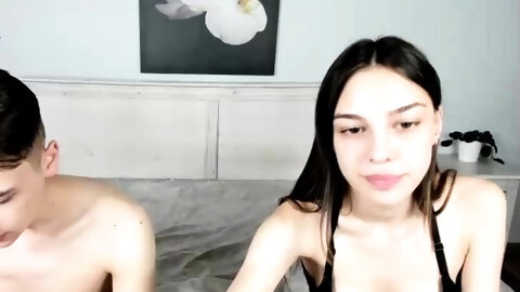 Amateur Webcam Teen Masturbates And Teases