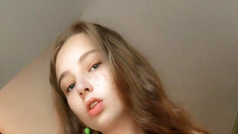 Kinda Cute Right? 💚👽