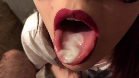 Red Lipstick Closeup Blowjob, Cum On...