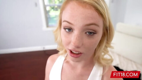 Splendid Southern Chick Dixie Lynn  S...