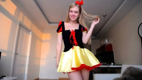 Blonde Tight Pussy Babe Solo Toy Fun In...