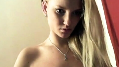 Webcam Blonde Busty Girl