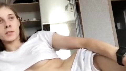 No Bra Equals Nip Slip On Periscope