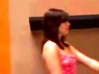 Melanie Scott Bombshell