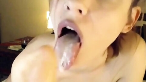 Petite Chick Having Fun Masturbating On...