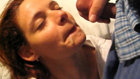 Dolly Dyson In Amateur Gangbang Bukkake...