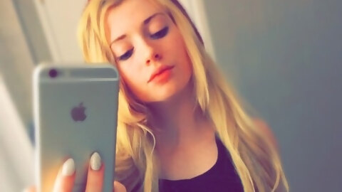 Petite Blonde