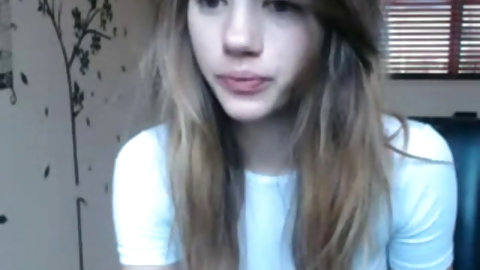 Super Hot Teen Cutie Striptease On Cam...