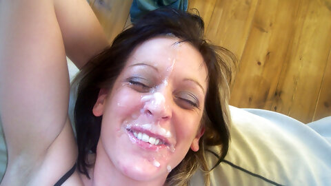 Amateur Teen Babe Gets Her Ass Fucked In...